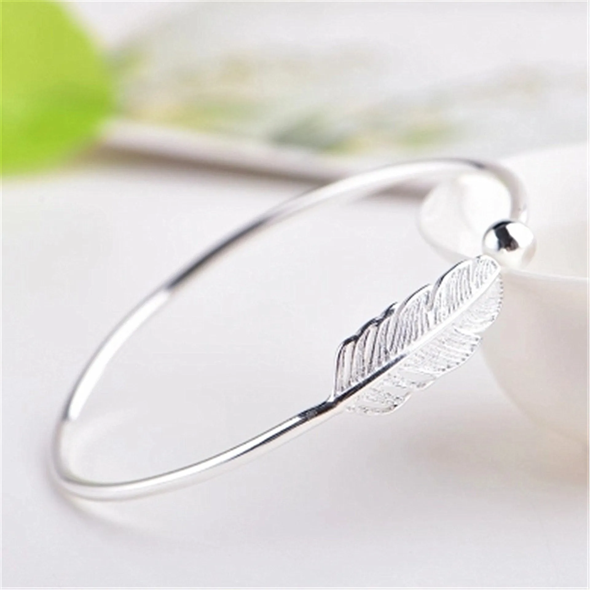 925 Plated Women's Delicate Simple Vintage Feather Bracelet