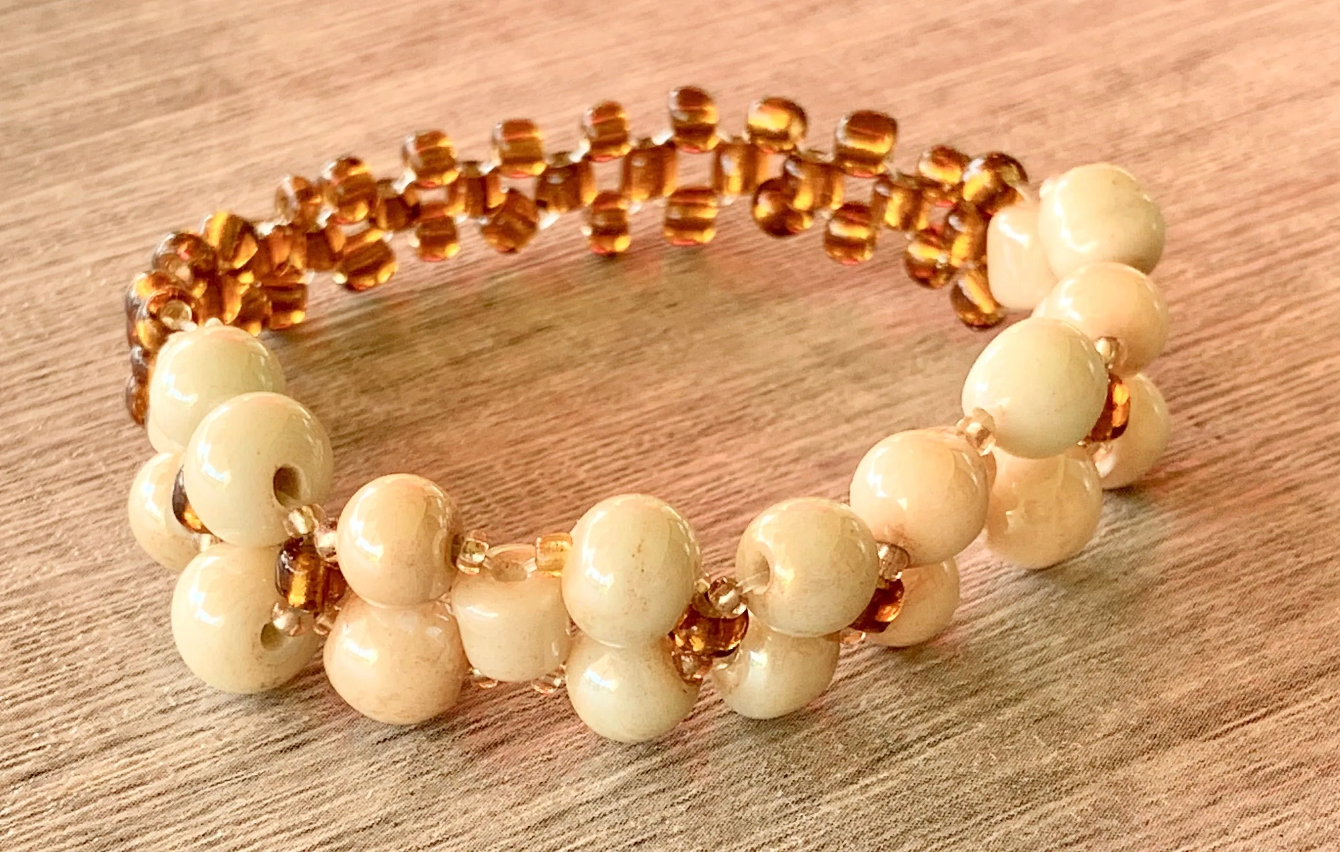 Ashley Ceramic and Seed Bead Expandable Bracelet