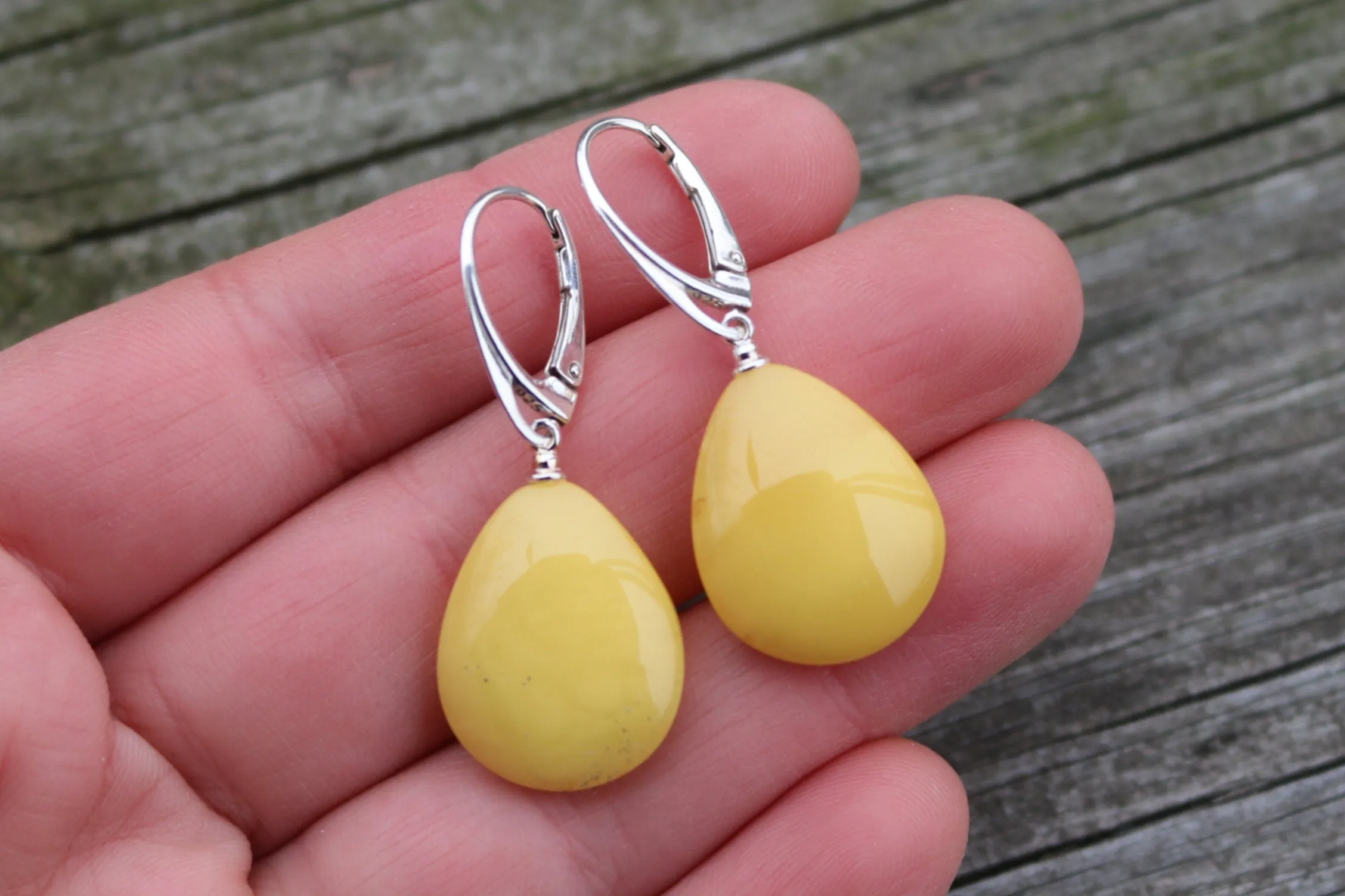 Baltic Amber Earrings Butterscotch Yolk Jewelry 1.6" 3.4 gram  925 Silver