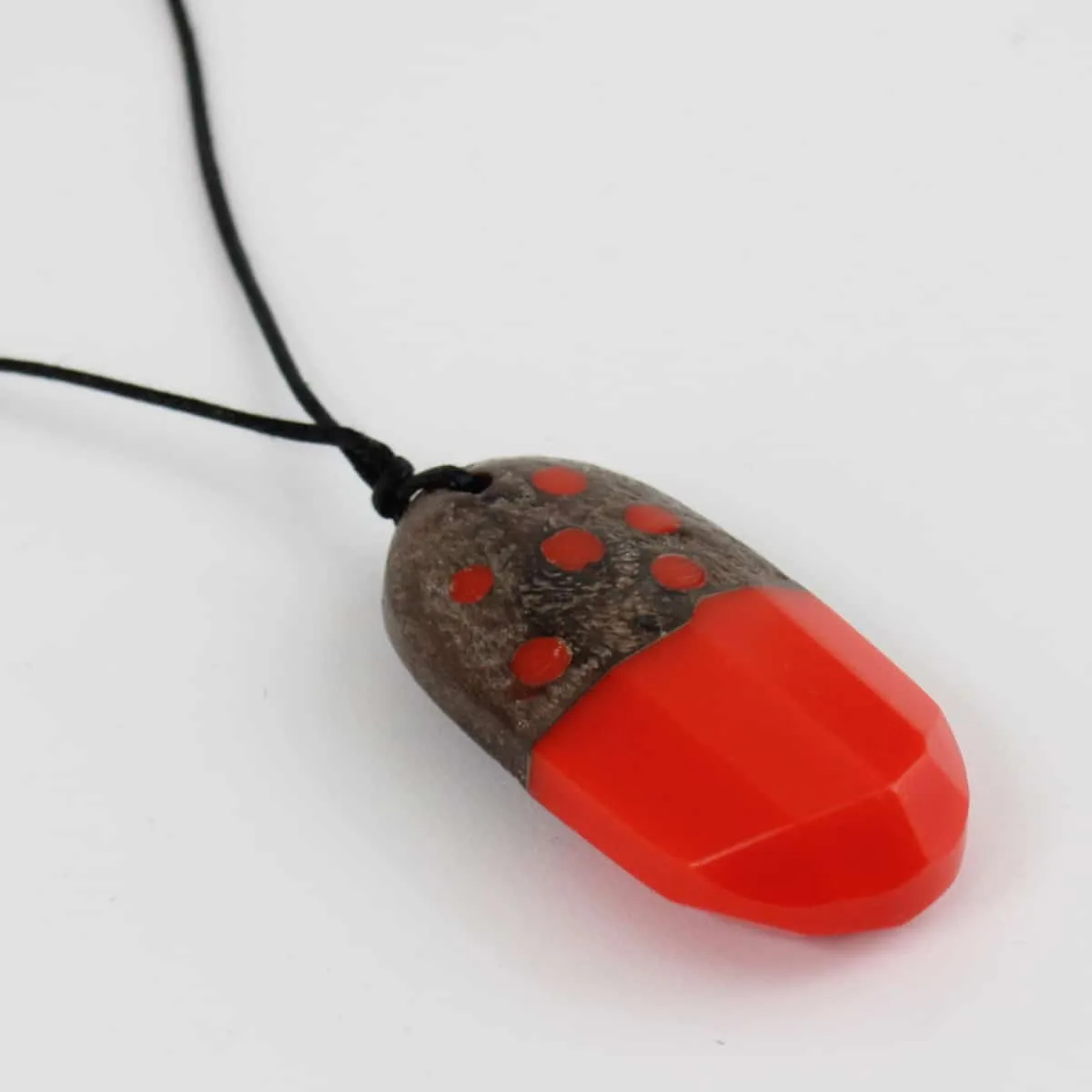 Coral Adjustable Geode-Inspired Pendant Necklace