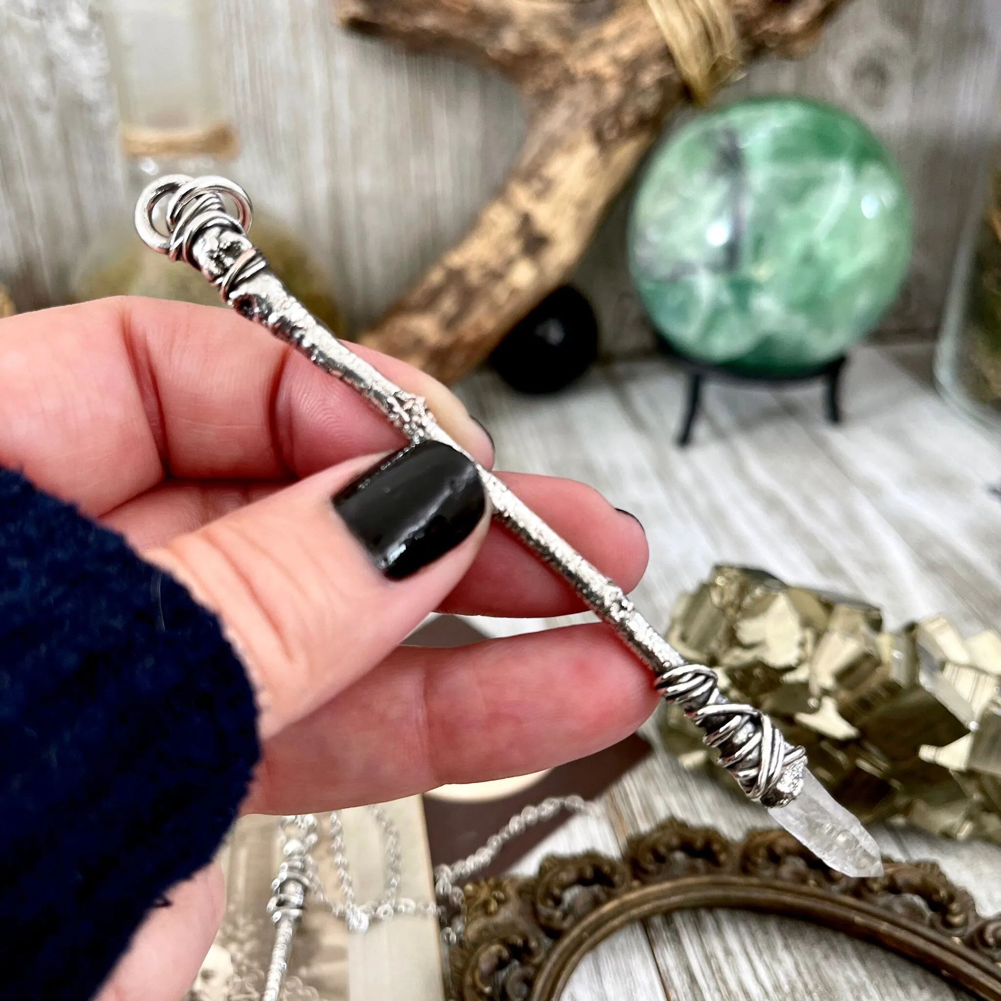 Crystal Wand Necklace Fine Silver Raw Crystal Point Necklace / Wizard Witches Wand Necklace Pendant