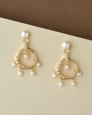 Elegant Drop Pearl Hang Earring