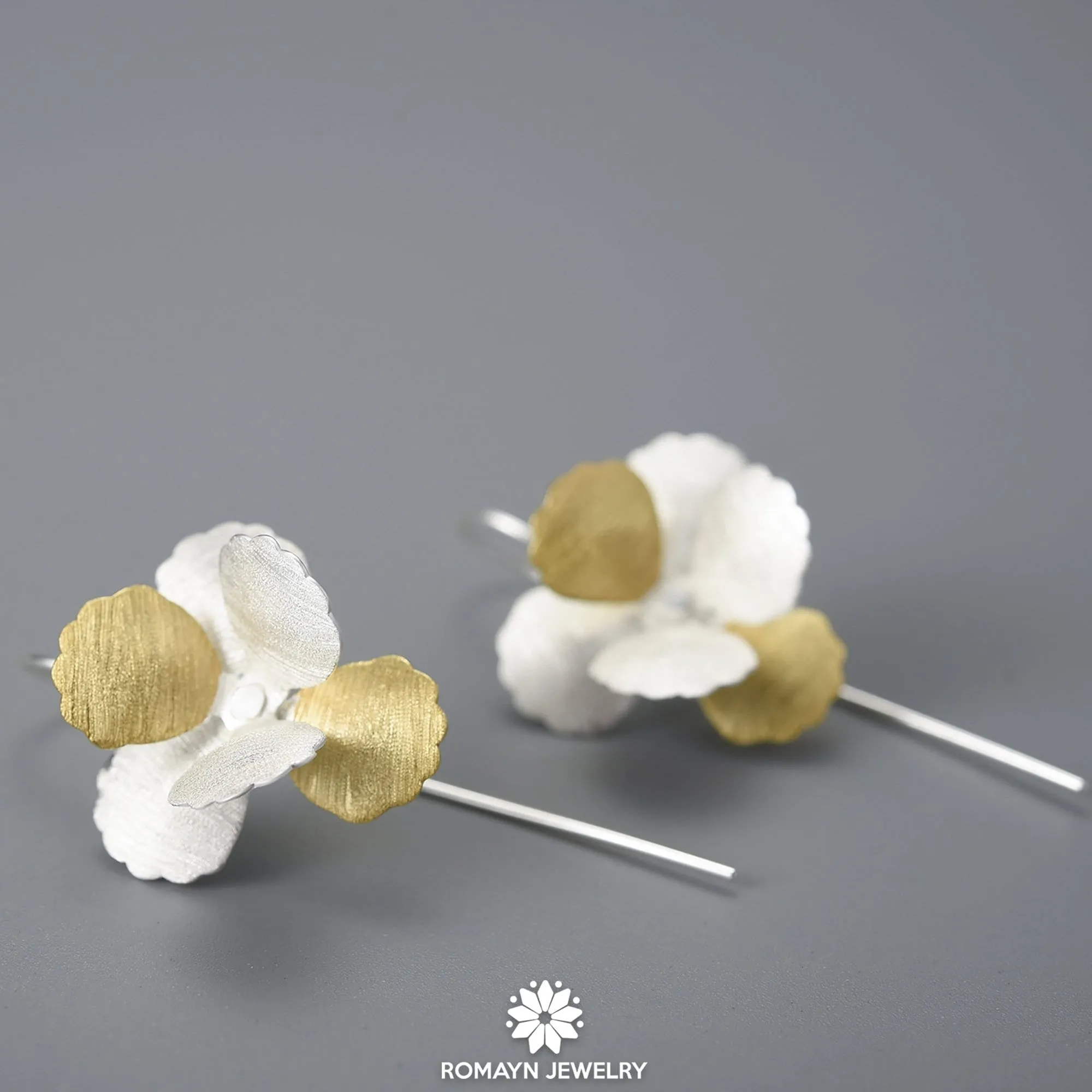 Elegant Flower Earrings