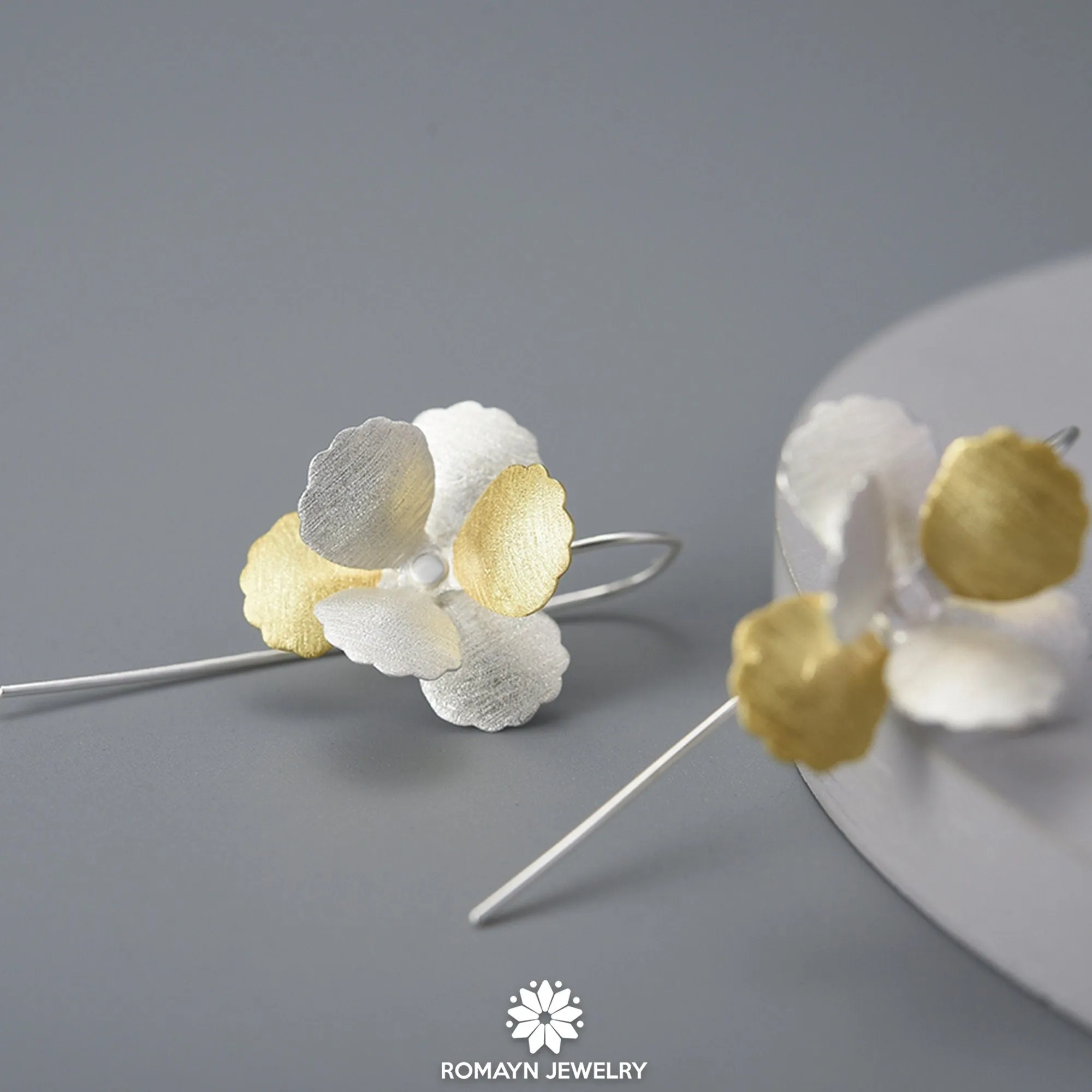 Elegant Flower Earrings