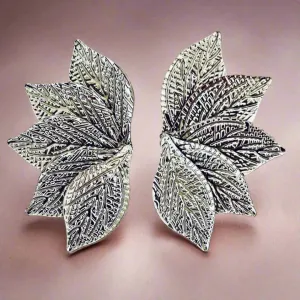 Elegant german silver flower studs