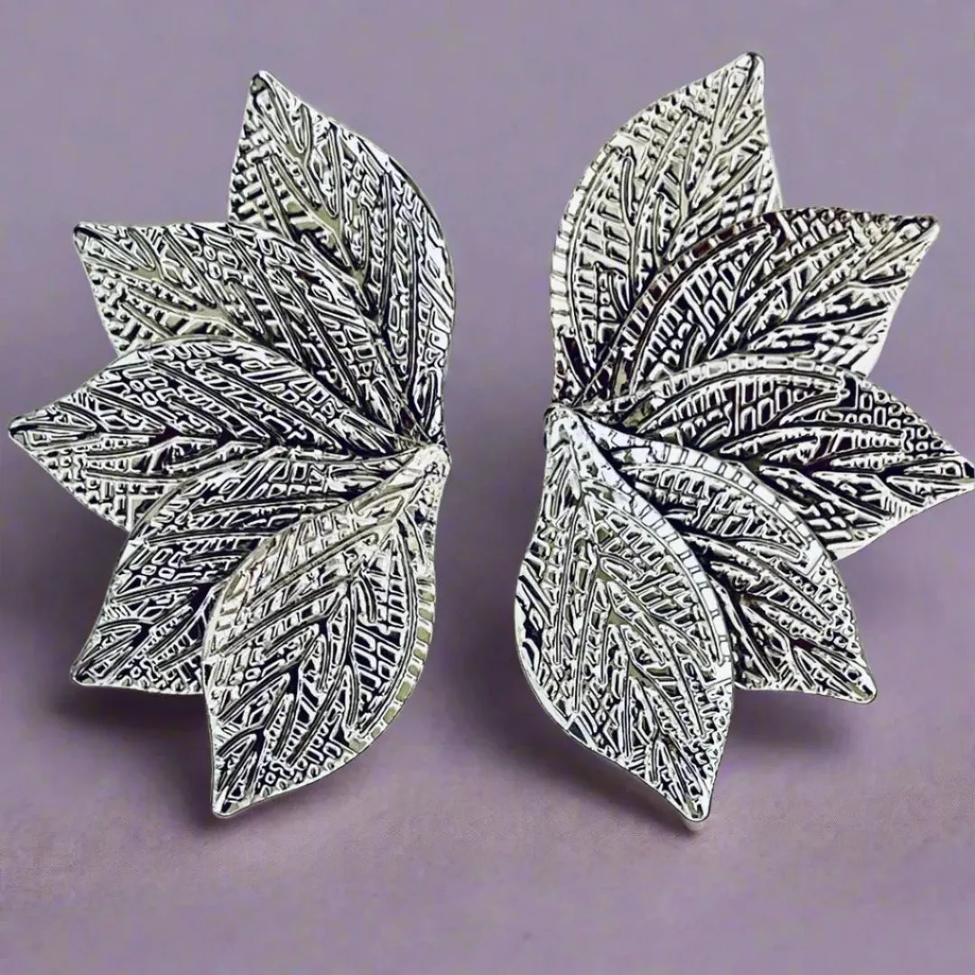 Elegant german silver flower studs