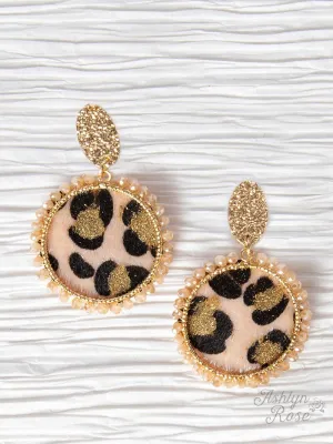 Elegant Jungle Round Earrings