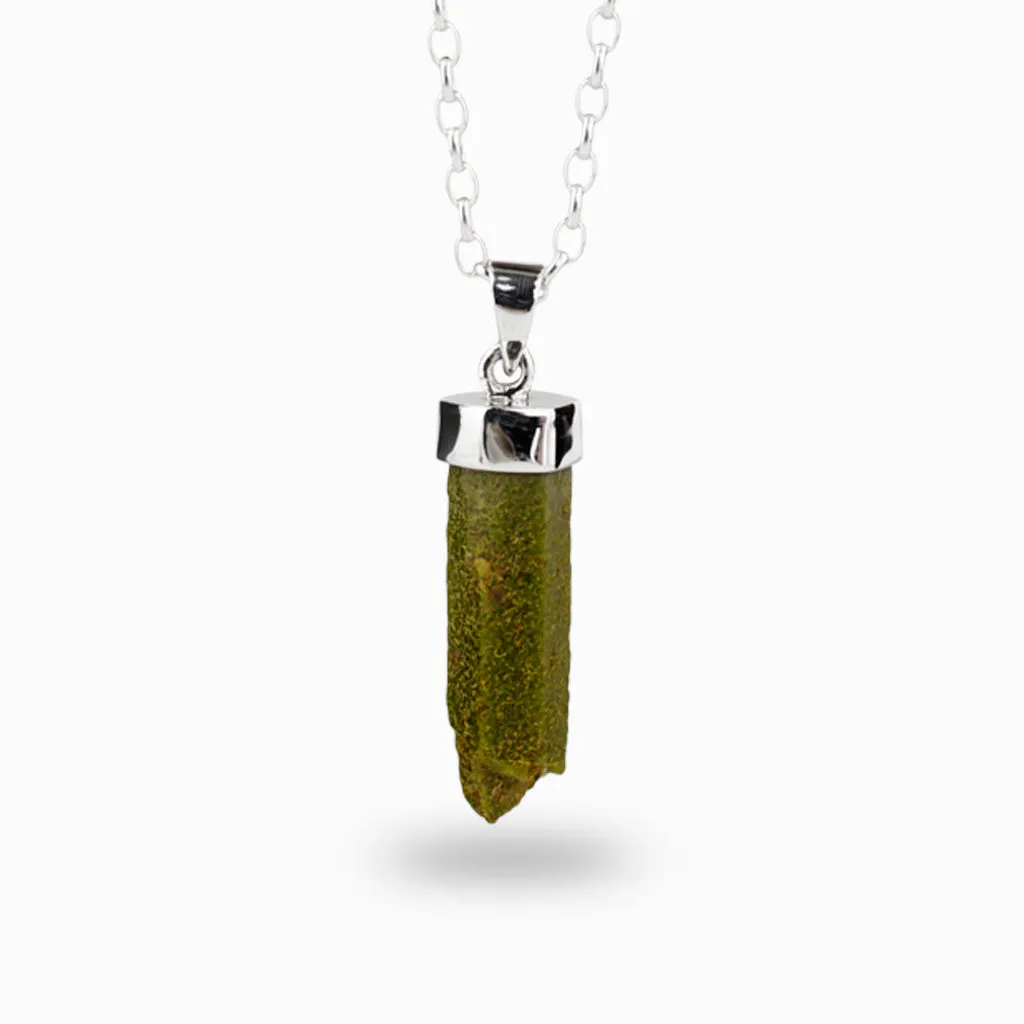 Epidote-Included Interpenetrating Quartz Necklace