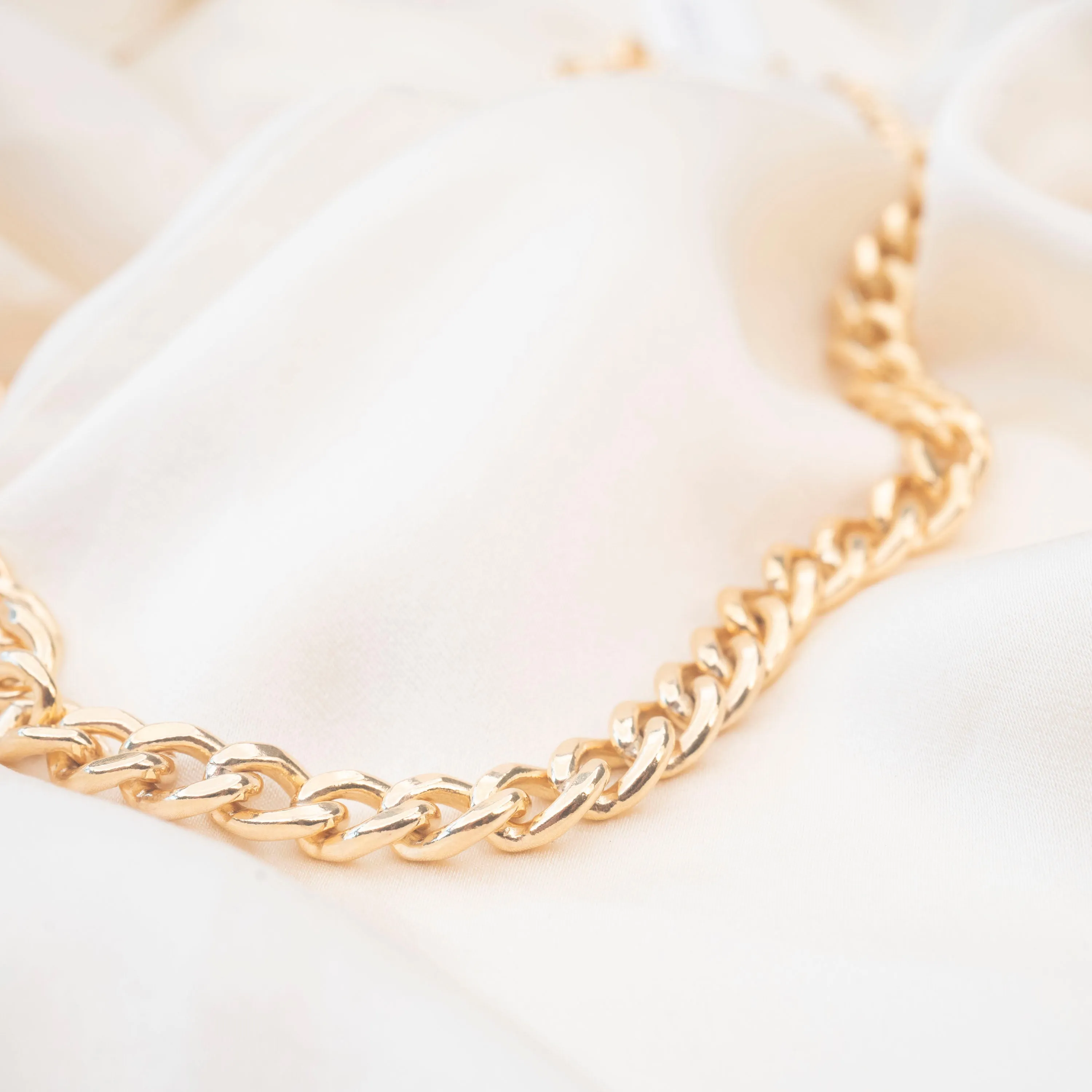 Gold Filled Curb XL Necklace