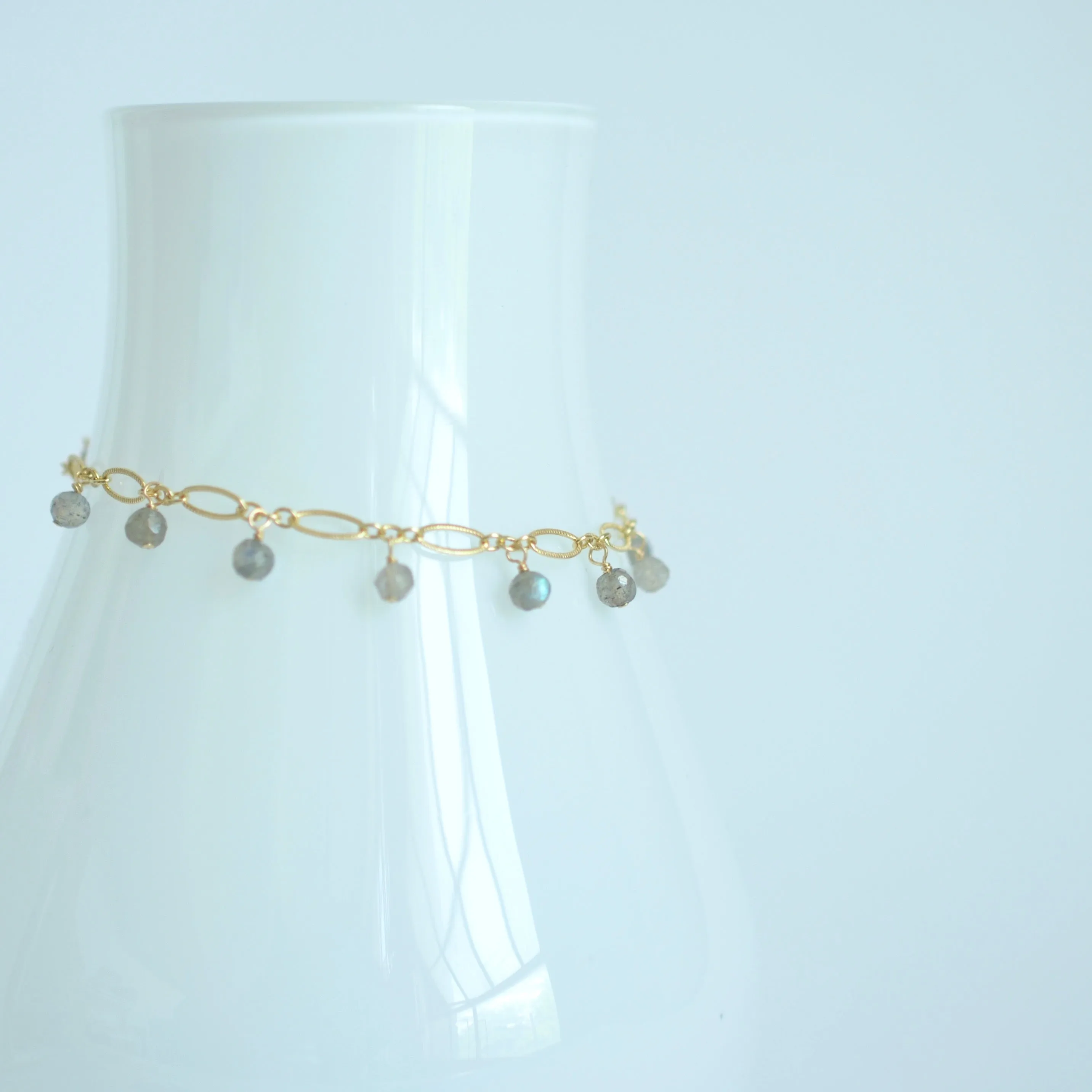 Lilibeth - Labradorite, 14k Gold Filled Bracelet