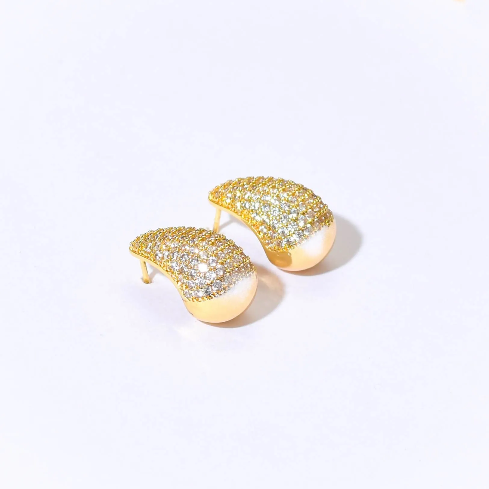 Nikita Studs