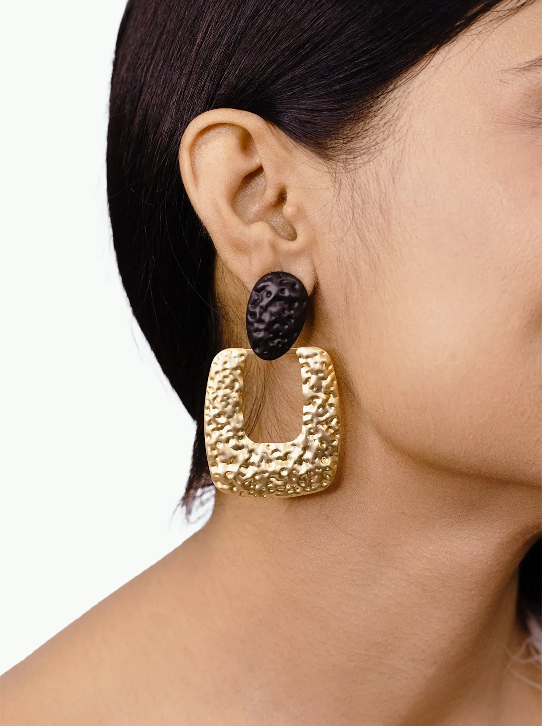 Ornaio Unique Punk Concave Convex Texture Earrings