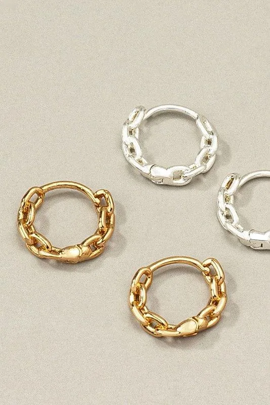 Premium brass chain shape huggie hoop earrings