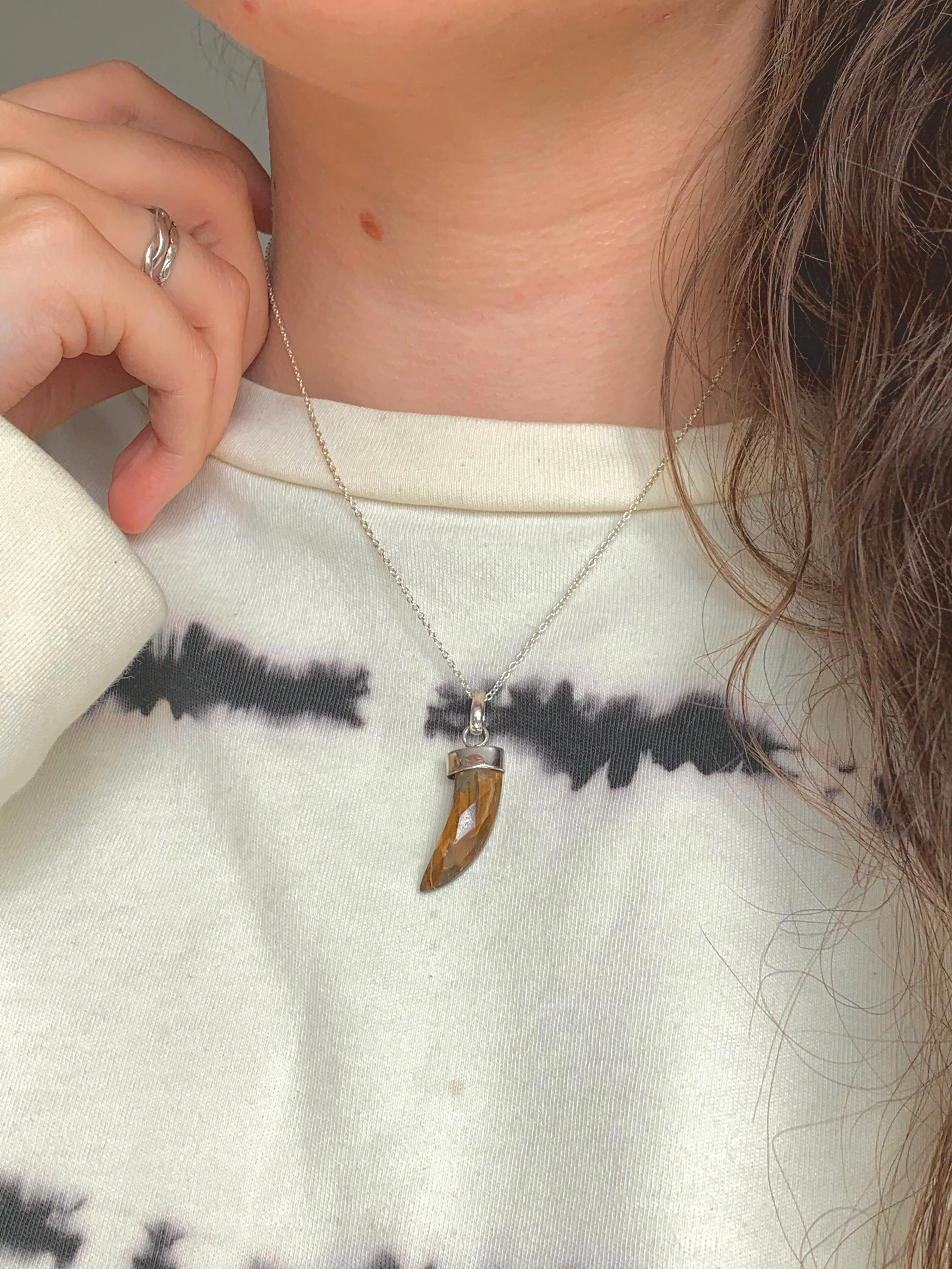 Tiger's Eye Damaris Pendant