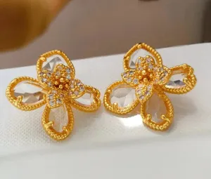 VAIGE Elegant Retro Floral Drop Earrings